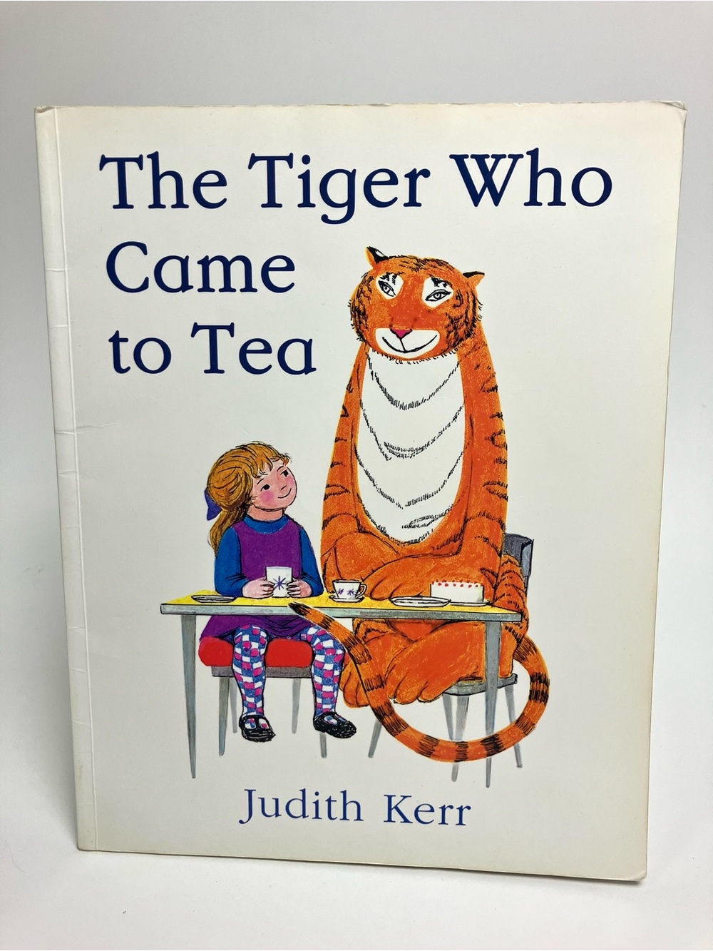 FREE add-on: The Tiger Who Came To Tea Judith Kerr Childrens Book Modern Classic